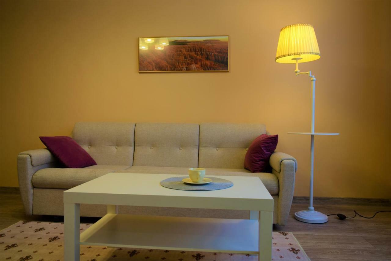Central Comfortable One-Bedroom Apartment Kişinev Dış mekan fotoğraf